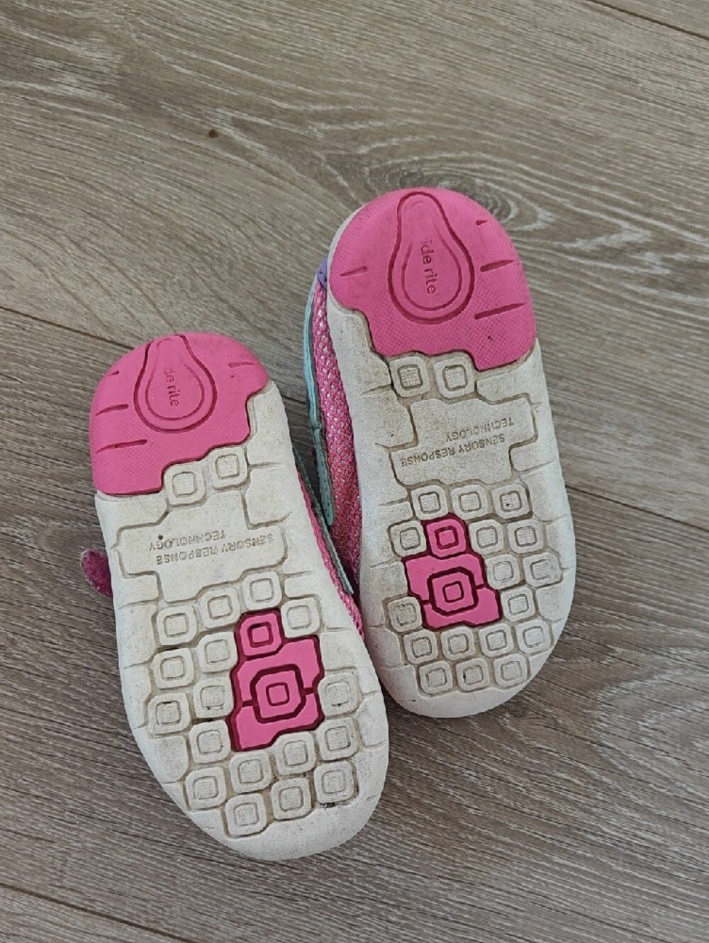 Stride Rite 8w Toddler Pink Purple Multi-Accent Athletic Sneakers - Picture 4 of 5